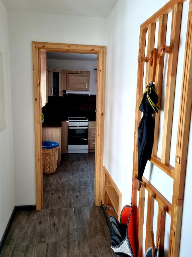 Dum A Chatka Pod Smrkem Nove Mesto pod Smrkem Exteriör bild
