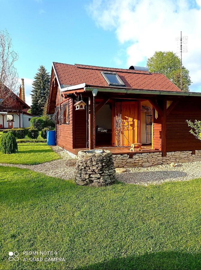 Dum A Chatka Pod Smrkem Nove Mesto pod Smrkem Exteriör bild